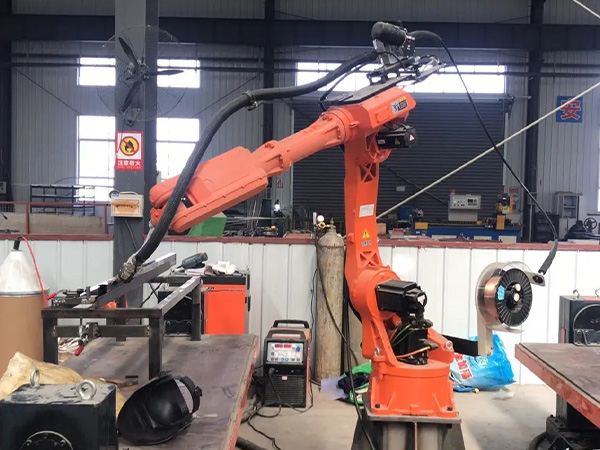 焊接机器人在工业生产制造中的优点